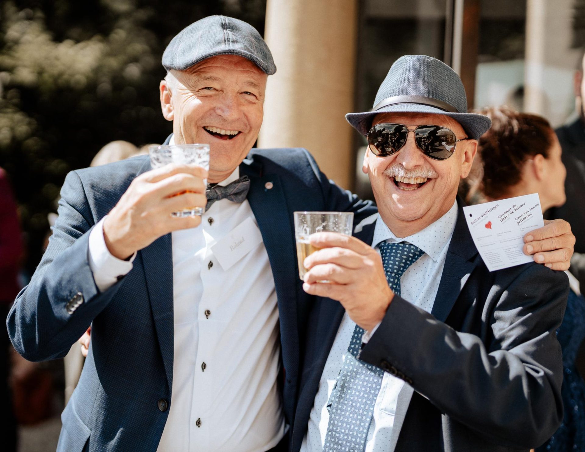2022 611 Hochzeit Hochzeitsgaeste Beste Freunde