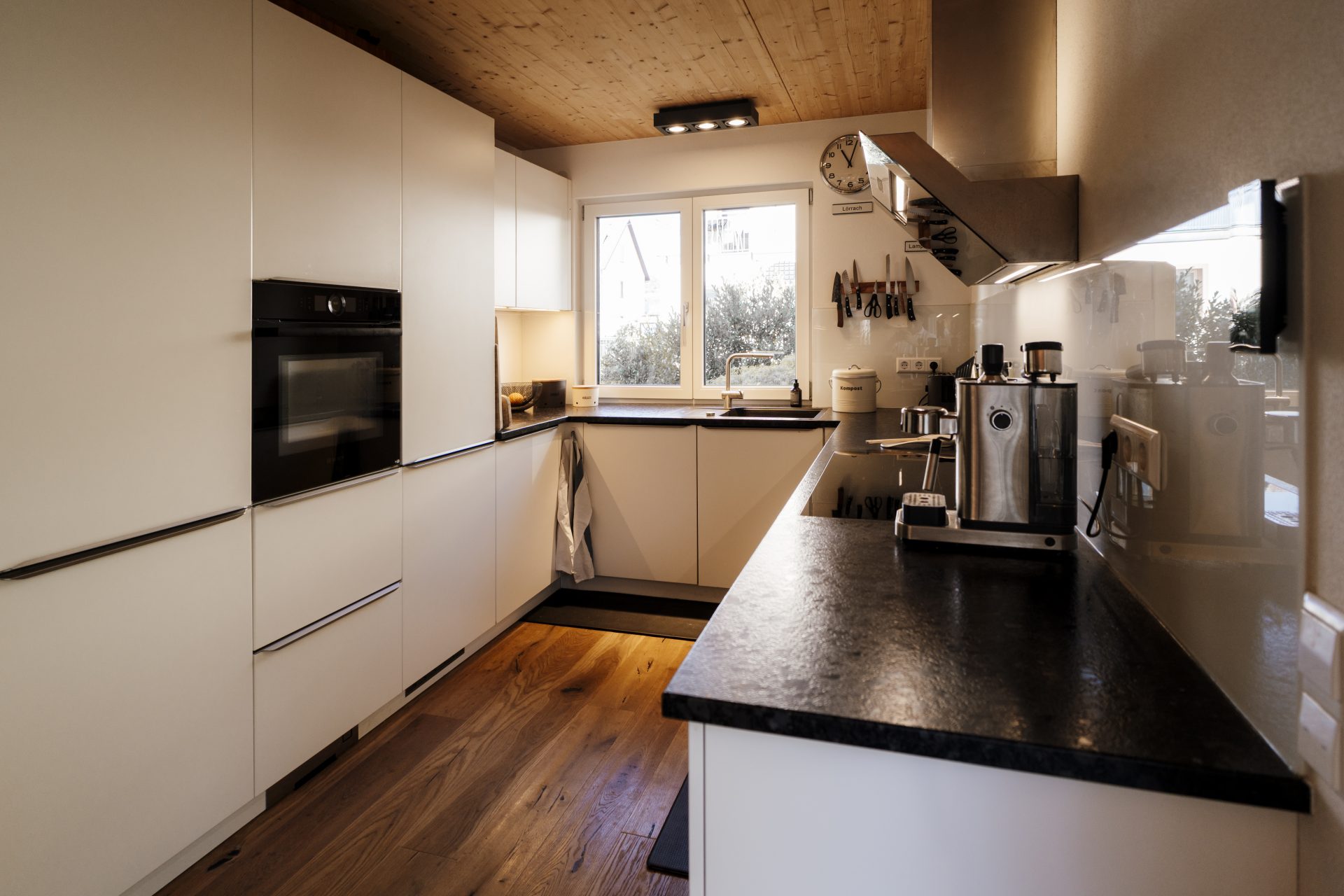Immobilienfotografie Einbaukueche Loerrach